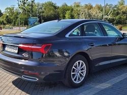 Niebieski Używany 2021 Audi A6 Ambiente Sedan/Limuzyna | 127 900 zł (Uczciwa cena)