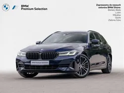 Niebieski tanzanite bmw individual metalizowany Używany 2021 BMW 540 Luxury Line Kombi | 169 900 zł
