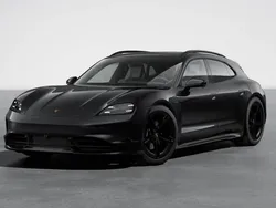 Jet black metallic Nowe 2024 Porsche Taycan 4S Sport Turismo Sedan/Limuzyna | 745 800 zł