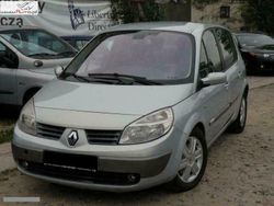 Srebrny (metalik) Używany 2004 Renault Scénic II Minivan | 11 900 zł