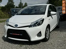 Biały Używany 2014 Toyota Yaris Hybrid Hatchback | 35 700 zł