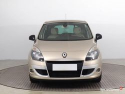 Beżowy Używany 2011 Renault Scénic III Minivan | 17 499 zł (Uczciwa cena)