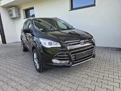 Czarny Używany 2014 Ford Kuga SUV | 33 900 zł (Super Cena)