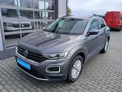 Używany 2022 VW T-Roc SUV | 82 700 zł (Super Cena)