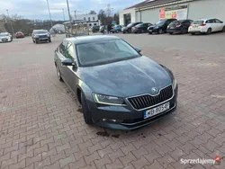 Grafitowy Używany 2017 Skoda Superb Ambition Sedan/Limuzyna | 53 900 zł (Uczciwa cena)