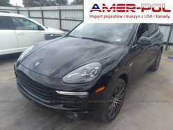 Czarny Używany 2015 Porsche Cayenne SUV | 112 000 zł