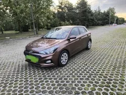Brązowy Używany 2019 Hyundai i20 Hatchback | 42 800 zł (Uczciwa cena)