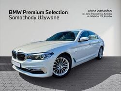 Mineral white metallic metalizowany Używany 2017 BMW 520 Luxury Line Sedan/Limuzyna | 109 900 zł (Uczciwa cena)
