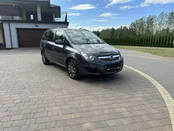 Szary Używany 2011 Opel Zafira Minivan | 19 800 zł (Uczciwa cena)