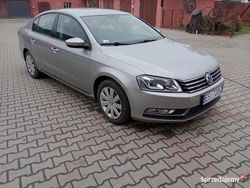 Używany 2014 VW Passat Sedan/Limuzyna | 46 500 zł (Uczciwa cena)