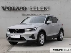 Srebrny Używany 2024 Volvo XC40 SUV | 155 900 zł (Dobra cena)