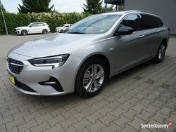 Srebrny (metalik) Używany 2021 Opel Insignia Kombi | 78 900 zł (Drogi)