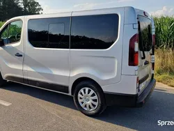 Srebrny Używany 2018 Renault Trafic Van | 79 999 zł (Uczciwa cena)