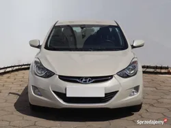 Beżowy Używany 2012 Hyundai Elantra Sedan/Limuzyna | 33 999 zł (Uczciwa cena)