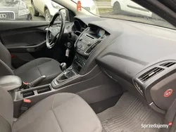 Grafitowy (metalik) Używany 2015 Ford Focus Hatchback | 14 900 zł (Dobra cena)