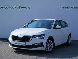 Biały Używany 2020 Skoda Scala Hatchback | 37 900 zł (Uczciwa cena)