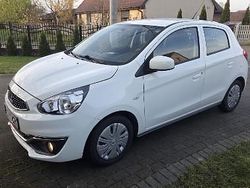 Biały Używany 2017 Mitsubishi Space Star Hatchback | 23 900 zł (Uczciwa cena)