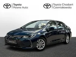 Niebieski (metalik) Używany 2024 Toyota Corolla Comfort Sedan/Limuzyna | 96 900 zł (Dość drogi)