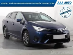 Błękitny Używany 2015 Toyota Avensis | 40 999 zł (Uczciwa cena)