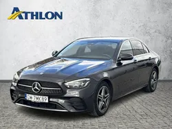 Szary (metalik) Używany 2021 Mercedes E220 Sedan/Limuzyna | 164 600 zł