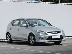 Srebrny Używany 2010 Hyundai i30 Hatchback | 16 999 zł (Uczciwa cena)