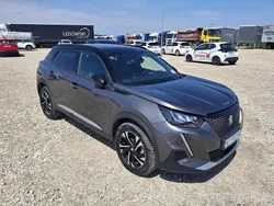 Szary Używany 2023 Peugeot 2008 SUV | 59 655 zł (Uczciwa cena)