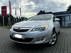 Srebrny Używany 2012 Opel Astra Kombi | 19 500 zł (Dobra cena)