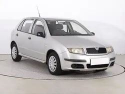 Srebrny Używany 2004 Skoda Fabia Hatchback | 4999 zł (Uczciwa cena)