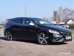 Czarny Używany 2019 Volvo V40 Kombi | 56 900 zł (Uczciwa cena)