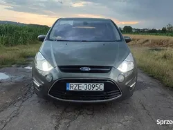 Zielony Używany 2011 Ford S-MAX S Minivan | 24 000 zł (Dobra cena)
