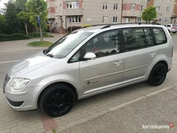 Srebrny Używany 2007 VW Touran R Minivan | 11 900 zł (Uczciwa cena)