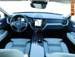 Czarny Używany 2019 Volvo XC60 SUV | 99 980 zł (Uczciwa cena)