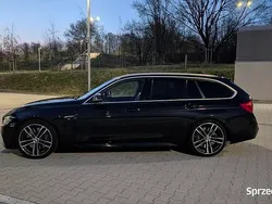 Czarny Używany 2018 BMW 330 M Performance Kombi | 98 000 zł (Drogi)