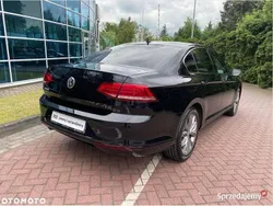 Czarny Używany 2018 VW Passat Sedan/Limuzyna | 59 900 zł (Uczciwa cena)