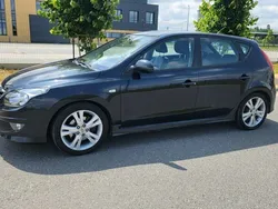 Czarny Używany 2010 Hyundai i30 Hatchback | 11 400 zł (Uczciwa cena)