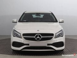 Biały Używany 2017 Mercedes CLA200 Kombi | 73 999 zł (Uczciwa cena)