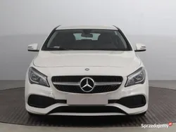 Biały Używany 2017 Mercedes CLA200 Kombi | 79 999 zł (Uczciwa cena)