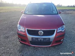 Używany 2009 VW Touran Cross Minivan | 21 900 zł