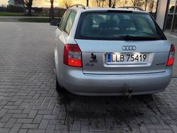 Srebrny Używany 2004 Audi A4 Kombi | 14 000 zł (Drogi)