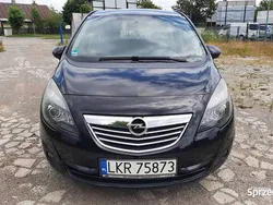 Czarny Używany 2011 Opel Meriva Minivan | 17 900 zł (Uczciwa cena)