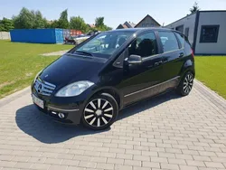 Czarny Używany 2008 Mercedes A180 Avantgarde Hatchback | 18 900 zł