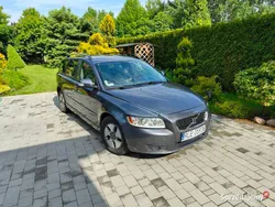 Szary Używany 2010 Volvo V50 R-Design Kombi | 12 900 zł (Uczciwa cena)