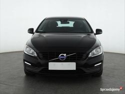 Czarny Używany 2017 Volvo V60 Kombi | 43 999 zł