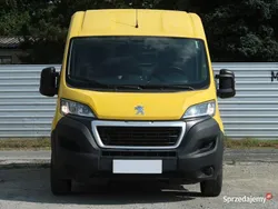 Żółty Używany 2018 Peugeot Boxer Van | 54 499 zł (Dość drogi)