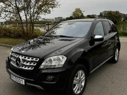 Używany 2009 Mercedes ML350 SUV | 51 000 zł (Drogi)