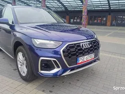 Granatowy Używany 2023 Audi Q5 S-Line SUV | 180 000 zł