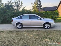 Srebrny Używany 2005 Opel Vectra Sedan/Limuzyna | 8000 zł