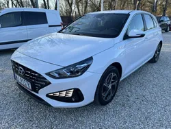 Biały Używany 2022 Hyundai i30 Sedan/Limuzyna | 58 800 zł (Uczciwa cena)