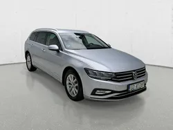Srebrny Używany 2023 VW Passat Kombi | 65 084 zł