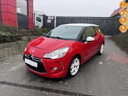 Czerwony Używany 2011 Citroën DS3 Hatchback | 10 700 zł